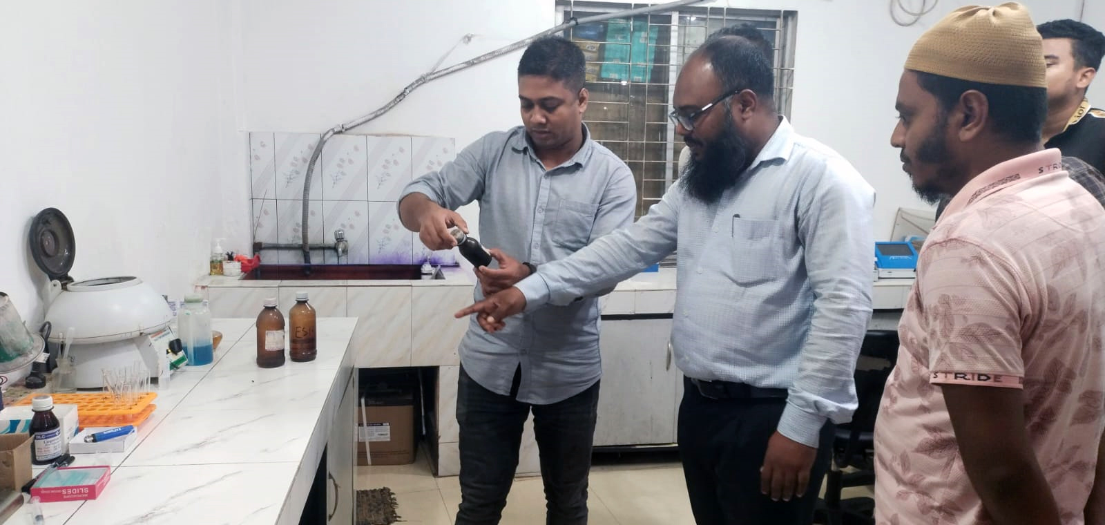 ভোলায় এশিয়া ডায়াগনষ্টিক-কে ৫ হাজার টাকা জরিমানা