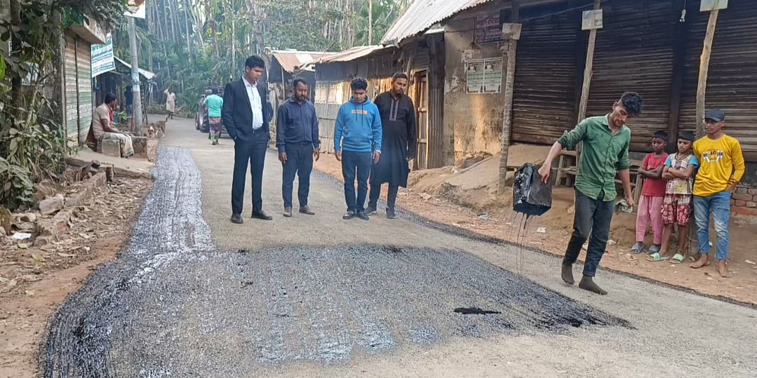 ভোলার বাণীতে সংবাদ প্রকাশের পর লালমোহনে সড়কের পুনঃসংস্কার