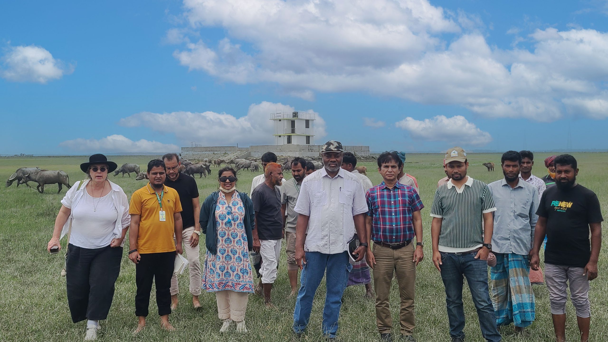 ভোলায় জিজেইউএসের কার্যক্রম পরিদর্শনে আন্তর্জাতিক প্রতিনিধি দল