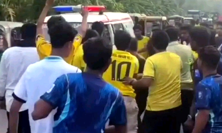 বোরহানউদ্দিনে ব্রাজিল সমর্থকদের শোডাউন, সড়ক দুর্ঘটনায় সমর্থকের মৃত্যু
