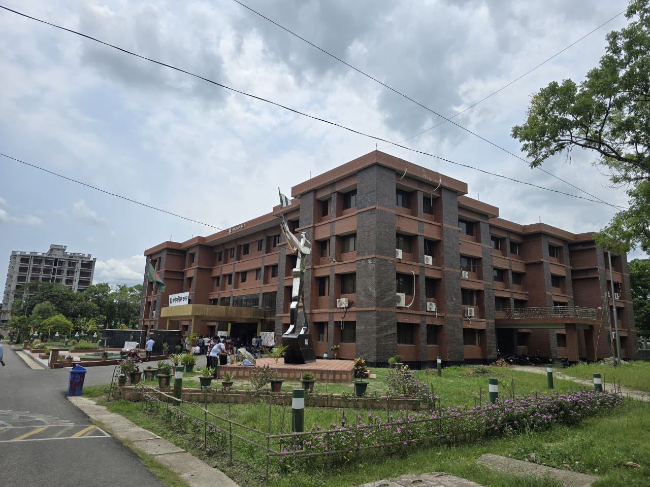 সিমাগো মূল্যায়নে দেশের শীর্ষ বিশ্ববিদ্যালয়ের তালিকায় পবিপ্রবি