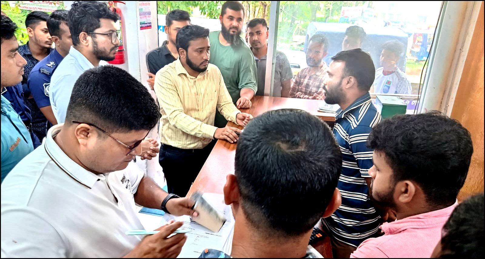 চরফ্যাশনে ৪ ক্লিনিক-ডায়াগনস্টিক সেন্টারকে জরিমানা
