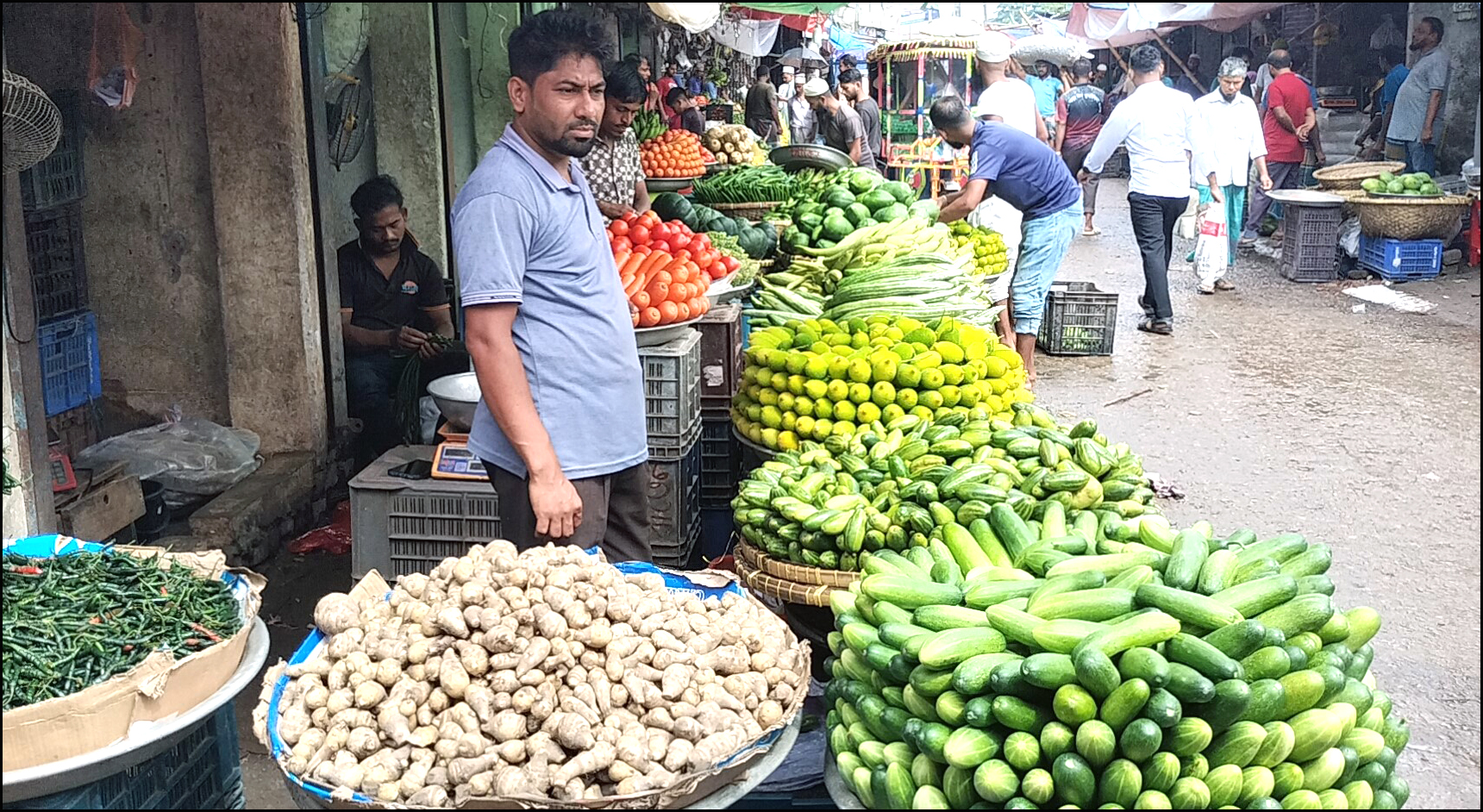 ভোলার বাজারে সবজির দাম ঊর্ধ্বমুখী
