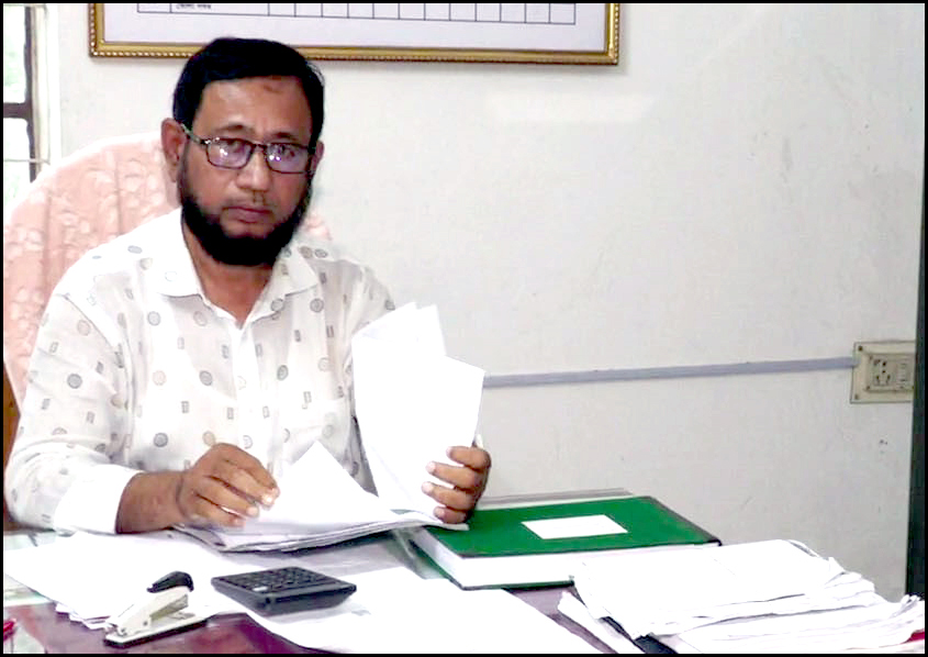 সরকারি খাস জমি নিজ পরিবারের নামে, টাকা দিলেই মিলে ভিপি জমির নামজারী তহশিলদার মুসফিক : রক্ষকই যখন ভক্ষক