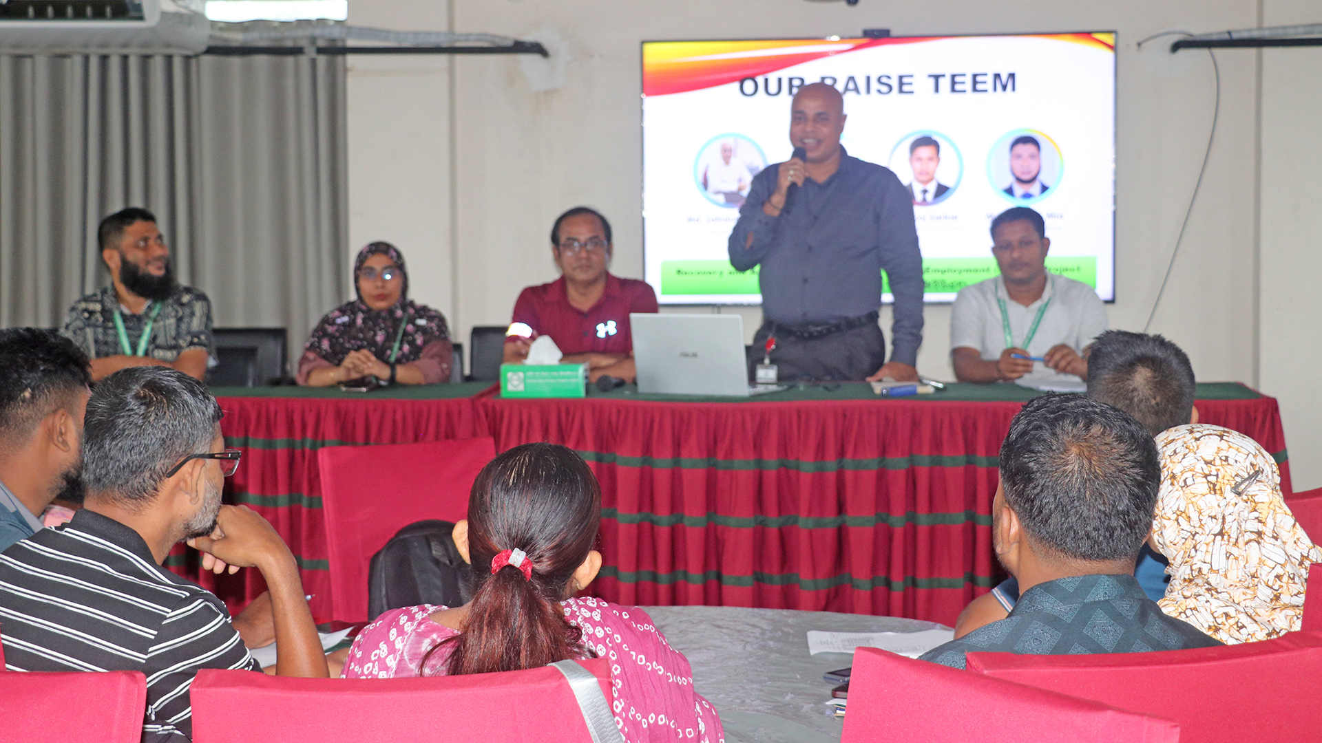 ভোলায় তরুণদের দক্ষতা উন্নয়নে মাস্টার ক্রাফ্টসপার্সনদের সঙ্গে মতবিনিময়