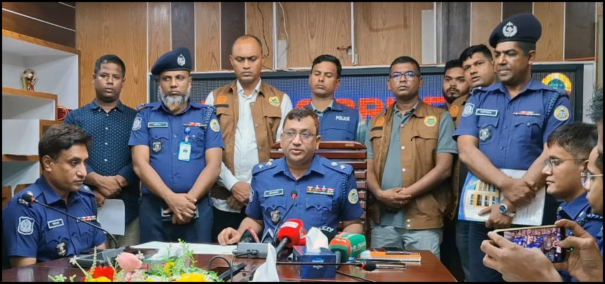 বোরহানউদ্দিনে ডাকাতির ঘটনায় ‘সর্দারসহ’ গ্রেপ্তার-৩