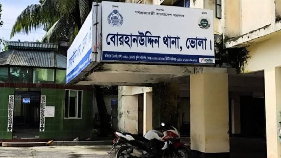 বোরহানউদ্দিনে পঞ্চম শ্রেণির ছাত্রীকে সংঘবদ্ধ ধর্ষণের অভিযোগ, ৫ কিশোরের বিরুদ্ধে মামলা; আটক ৩